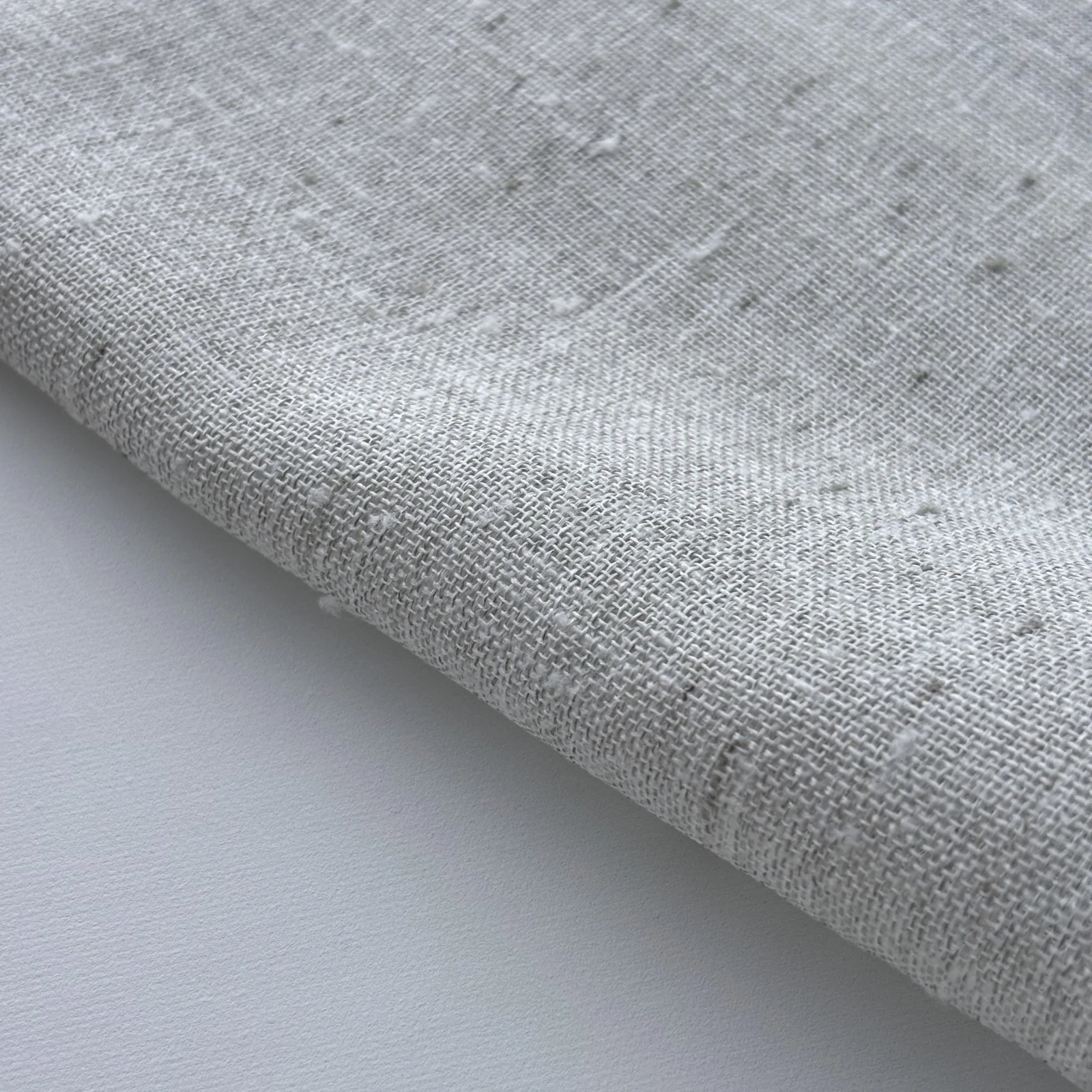 Serene · Sunrise Sheer fabric in 32